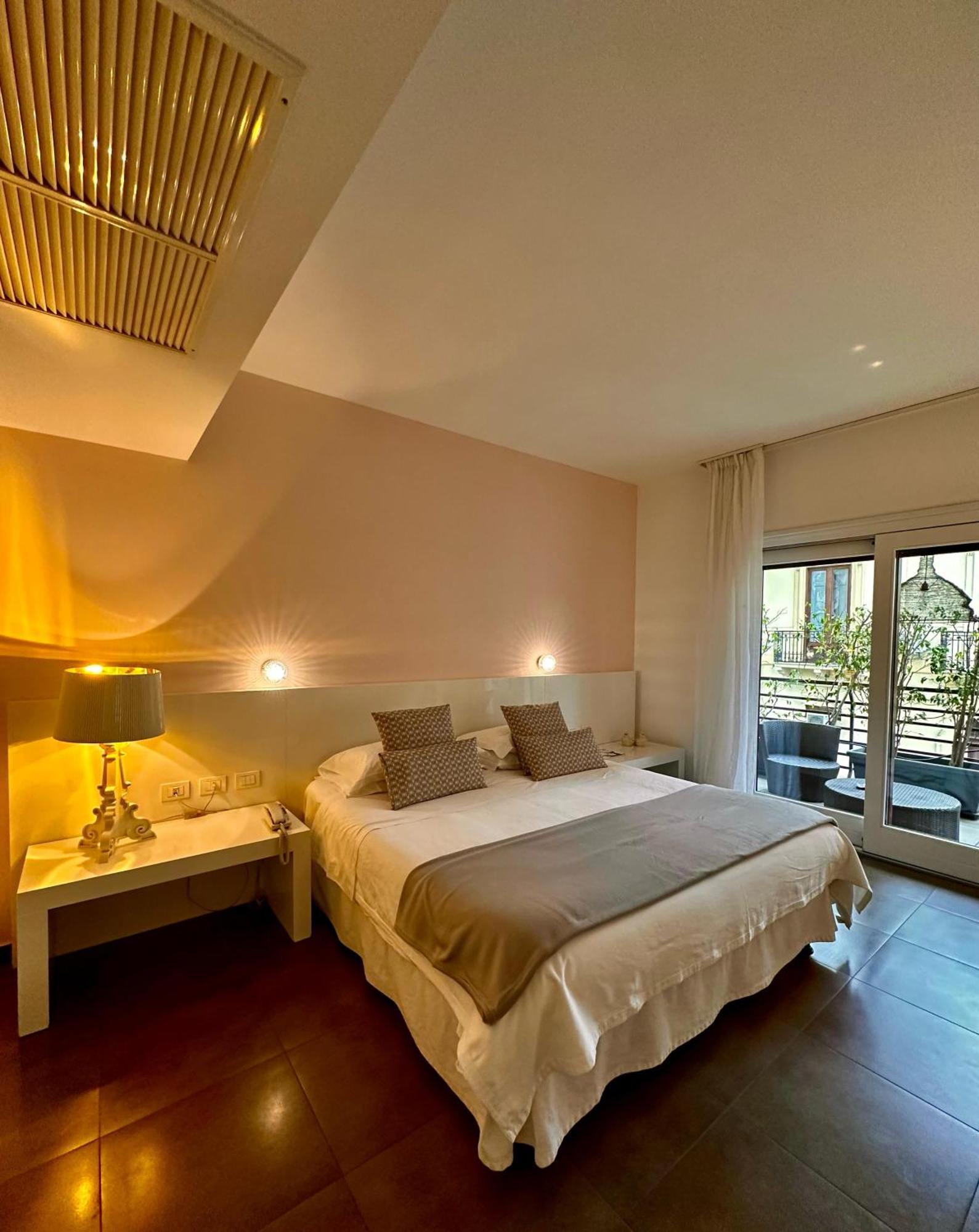 ريجّو دي كالابريا Maison R Boutique المظهر الخارجي الصورة